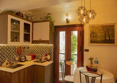 Amazing View, Natural View, 3' To Hoan Kiem Lake, Free Wifi, Netflix, 2 Beds, 1 Toilet-2 Showers – Foto 4